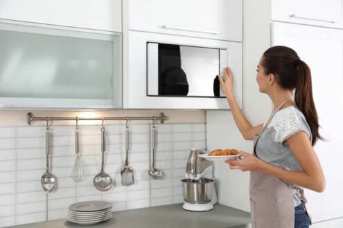 What should I look for when buying a microwave